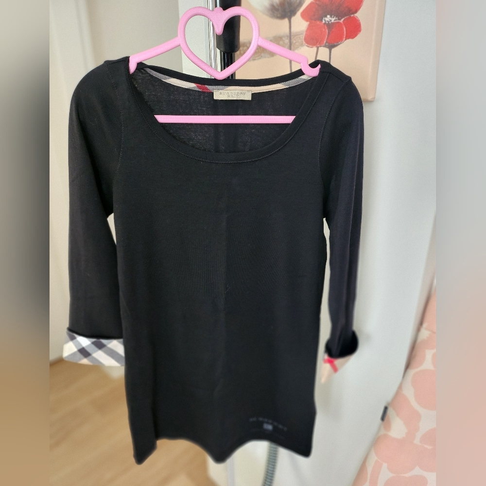 Burberry Scoop Neck Three-Quarter Sleeve Top Size M